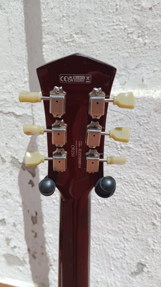 Cort CR 250 de segunda mano · Foto 5 de 8 · Madrid · 220 €