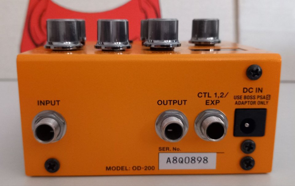 BOSS OD-200 Hybrid Drive;: embalaje original, sin uso