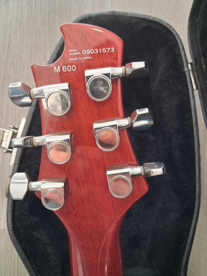 CORT M600 2005 de segunda mano · Foto 4 de 4 · Salamanca · 580 €