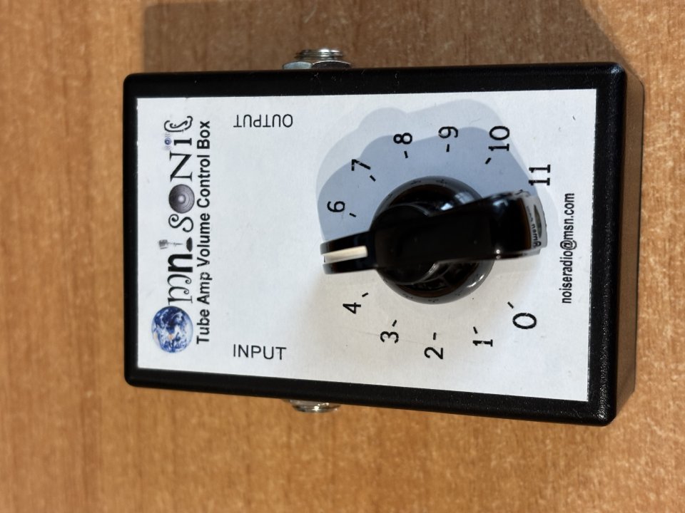 Varios accesorios de guitarra