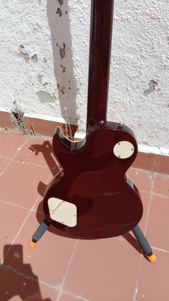 Cort CR 250 de segunda mano · Foto 7 de 8 · Madrid · 220 €
