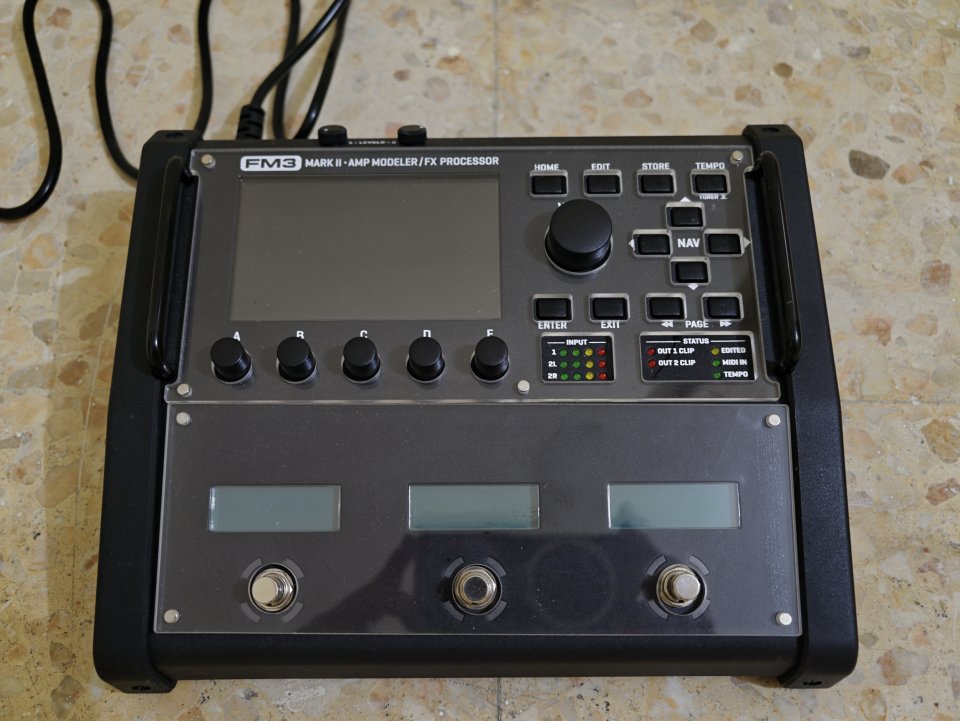Fractal Audio FM3 Mark II Turbo+Cab packs y IRs de pago extra de segunda mano · Foto 3 de 4 · Madrid · 1099 €