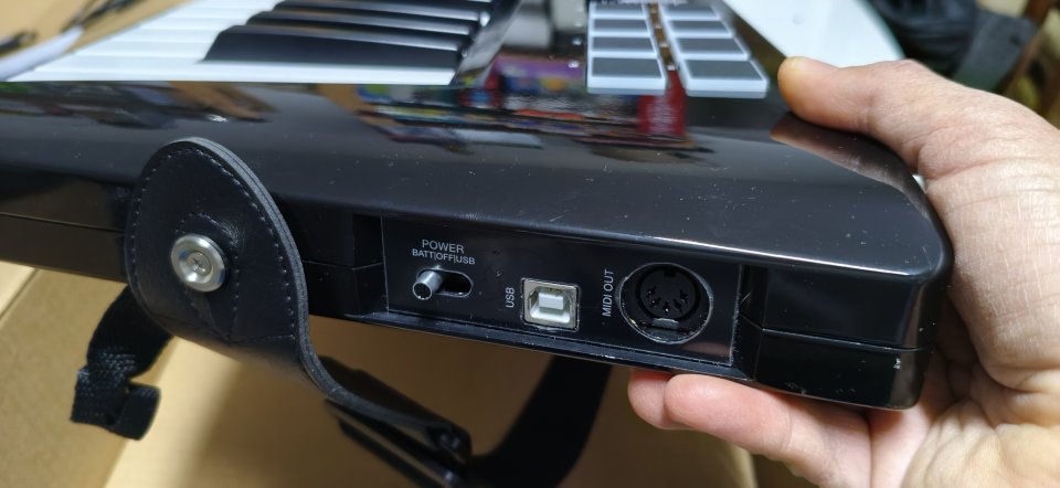Alesis Vortex Wireless 2 – keytar MIDI inalámbrico de segunda mano · Foto 3 de 10 · Salamanca · 185 €