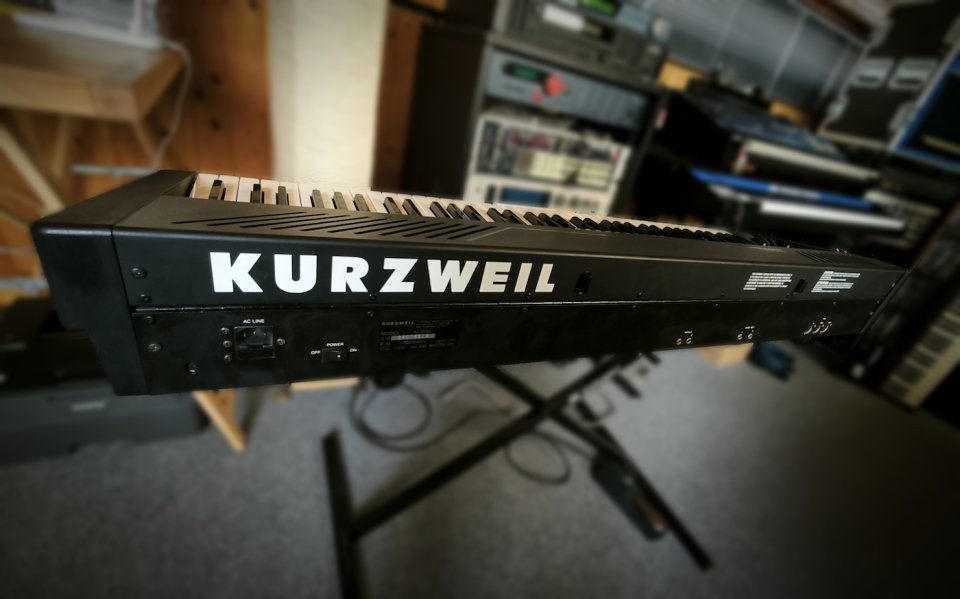 KURZWEIL K1000