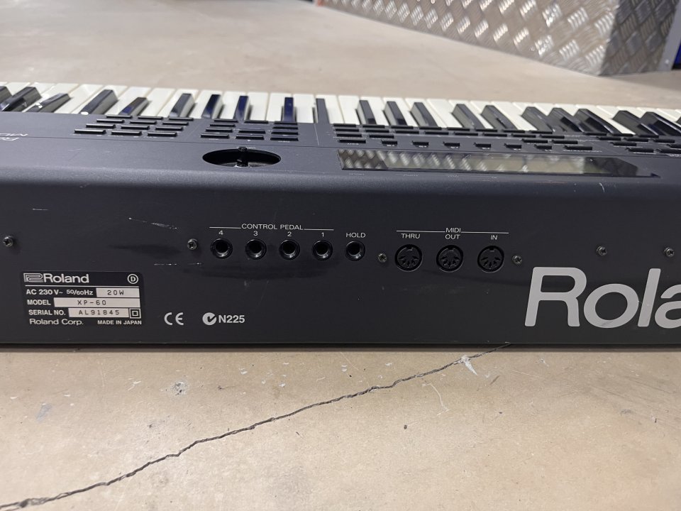 Roland XP-60 – 61-key Music Workstation de segunda mano · Foto 5 de 6 · Barcelona · 449 €