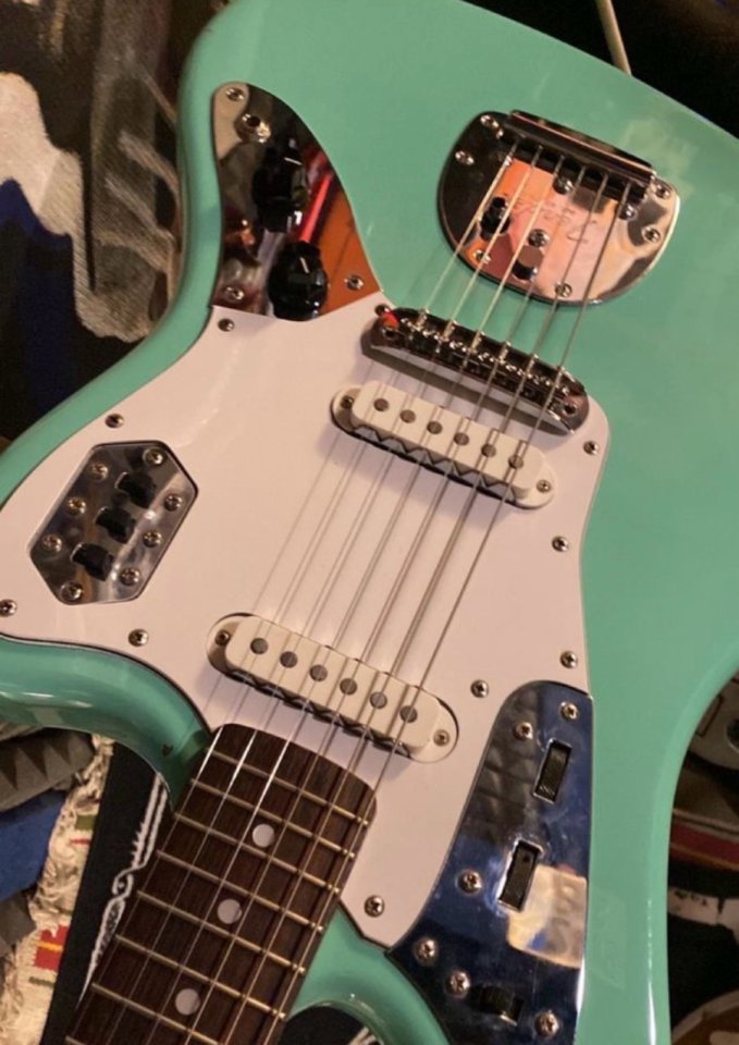 Fender Jaguar CIJ Surf Green Matching Headstock