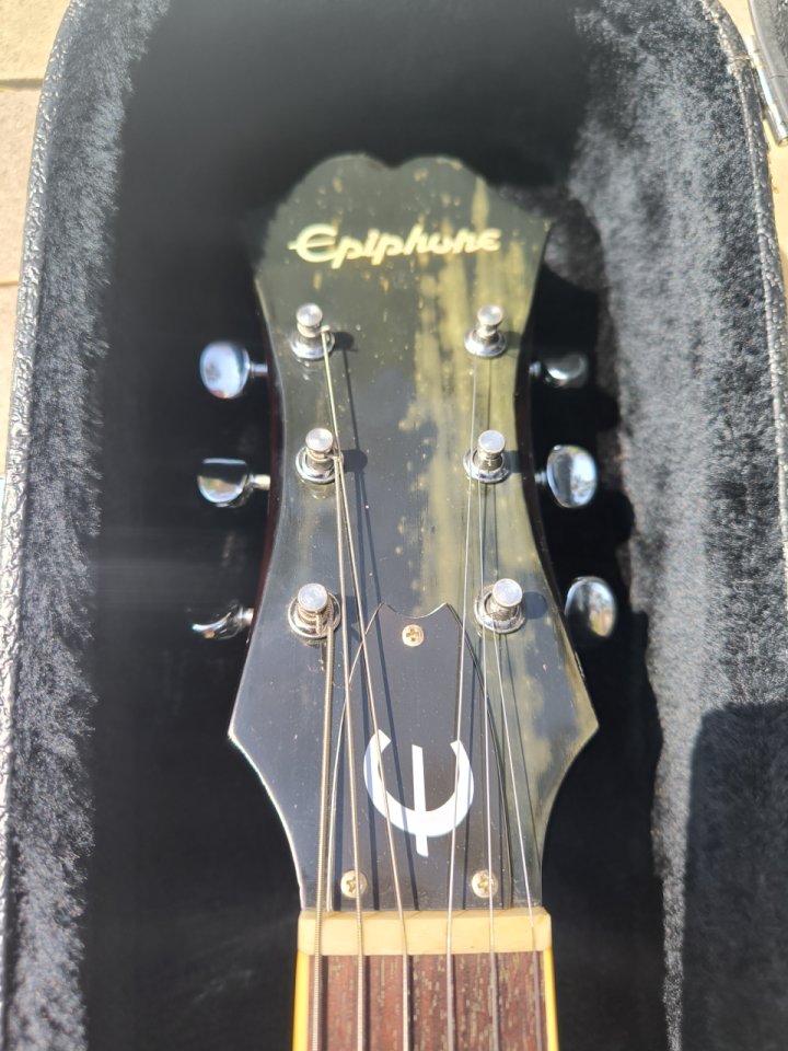 Epiphone Casino Peerless Korea + Lollar Dogear + Envío ¡2,6KG! de segunda mano · Foto 4 de 10 · Murcia · 849 €