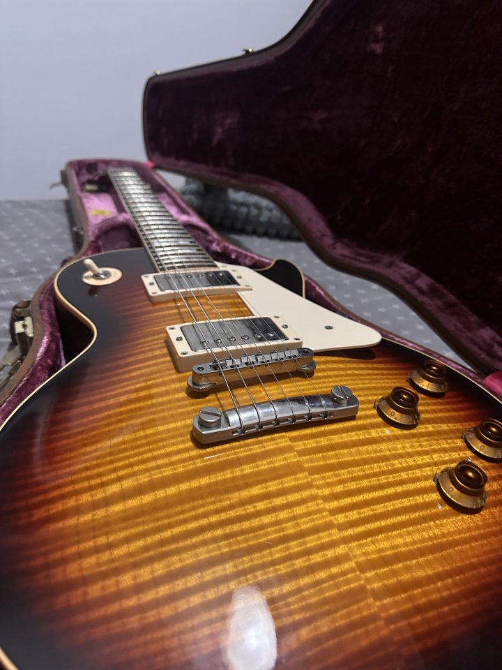 Gibson Les Paul custom shop 1958 R8 2002 de segunda mano · Foto 1 de 4 · Girona · 5500 €