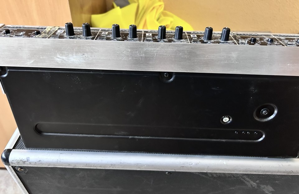 behringer ultralink pro mx882