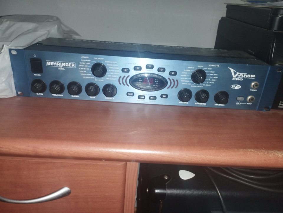 Behringer v-amp pro (cambios)
