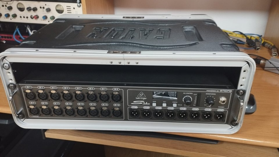 Venta equipo completo Behringer X32 Compact