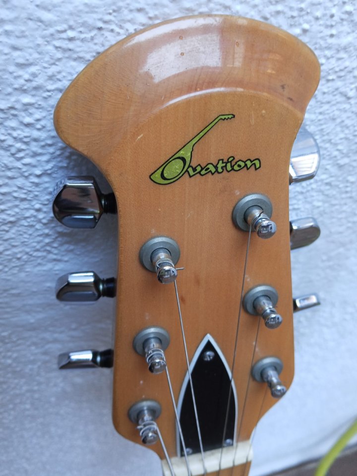 1974 Ovation Viper made in USA