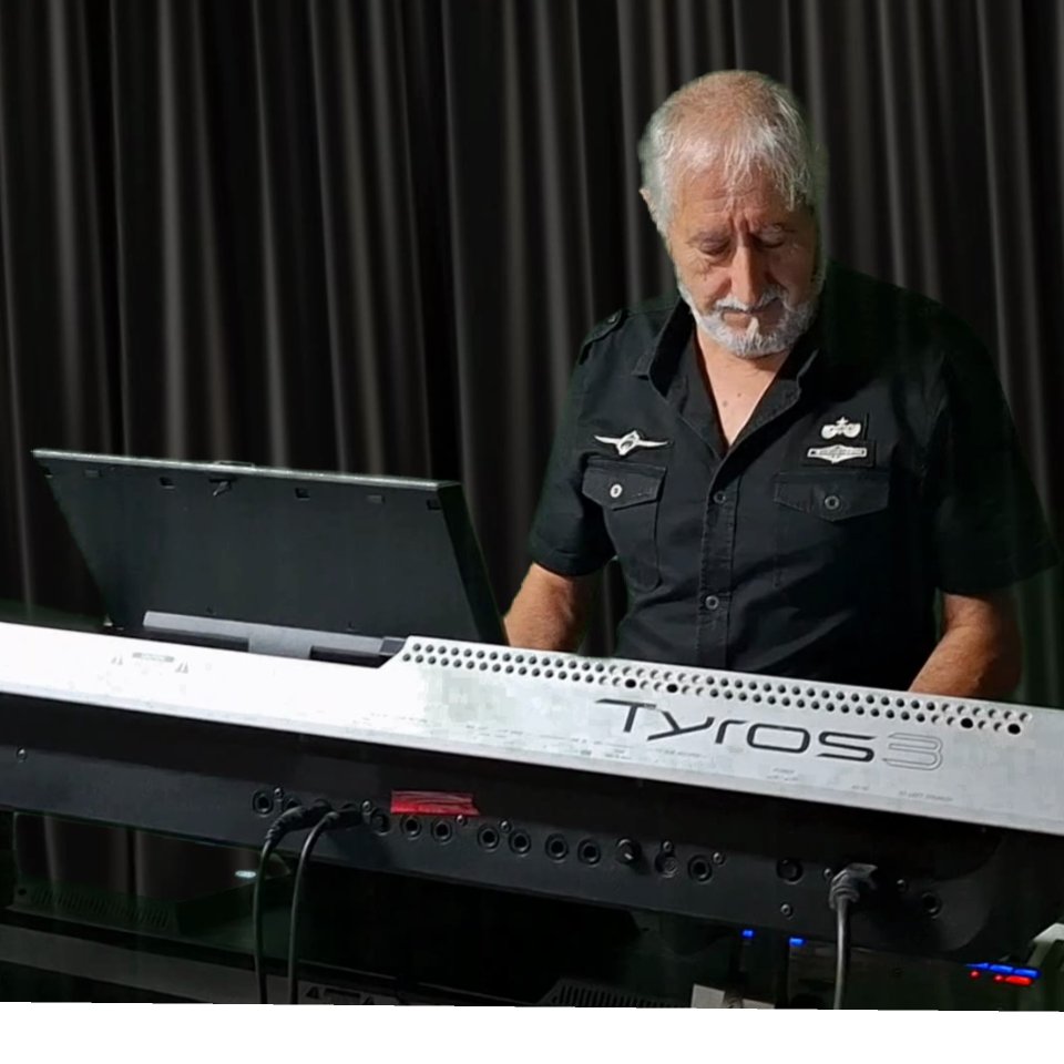 Teclista musica instrumental