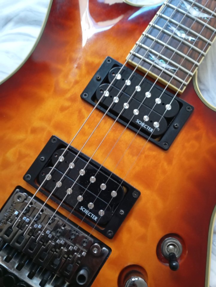 Schecter omen extreme 6 fr