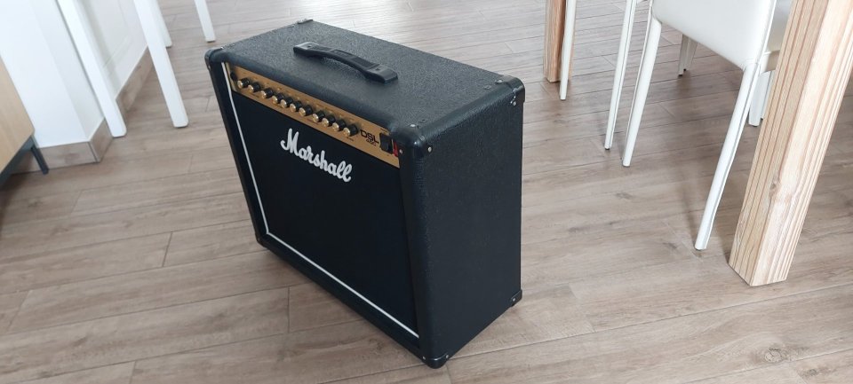 Amplificador Marshall DSL40C de segunda mano · Foto 4 de 8 · Bizkaia · 350 €
