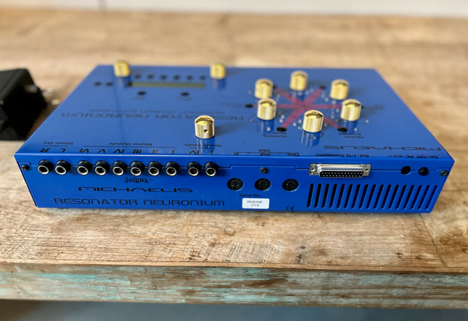 Jomox Resonator Neuronium