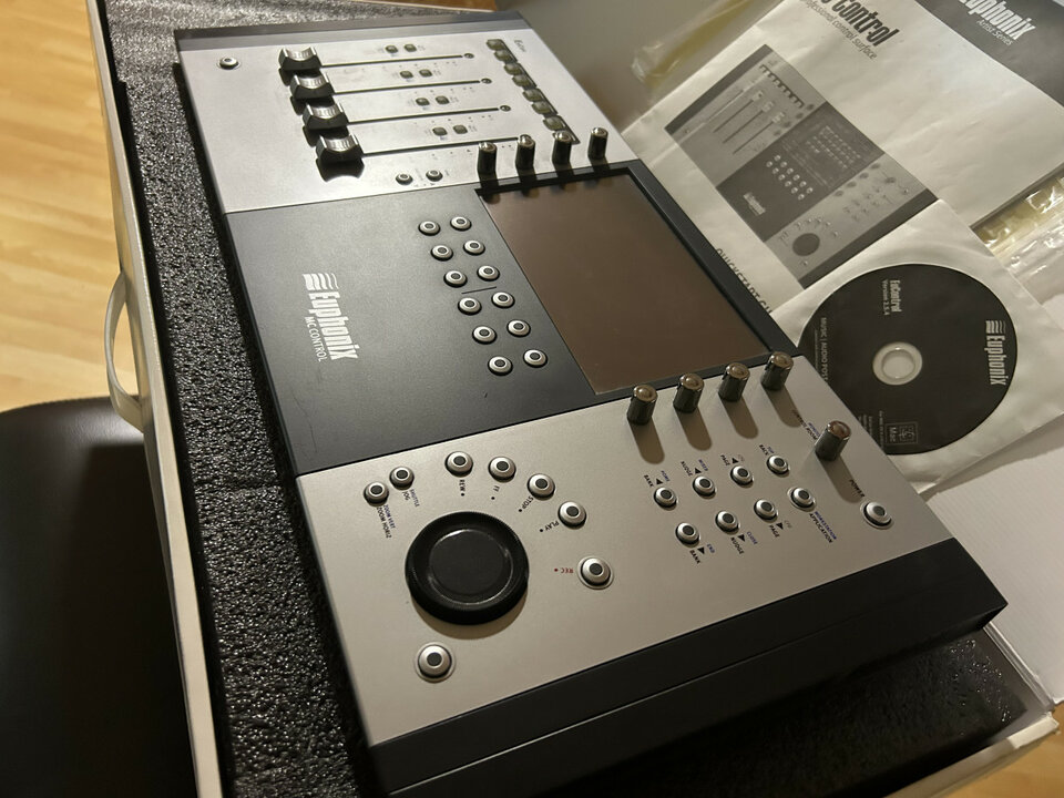 Euphonix MC Control V2