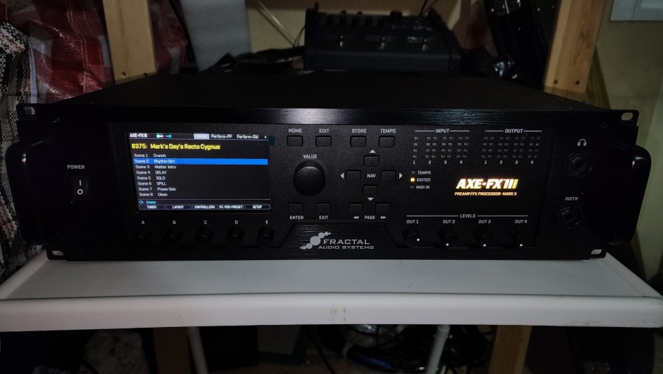 Fractal Audio Axe FX III Mark II Turbo + Cab packs & IRs extra + Cable