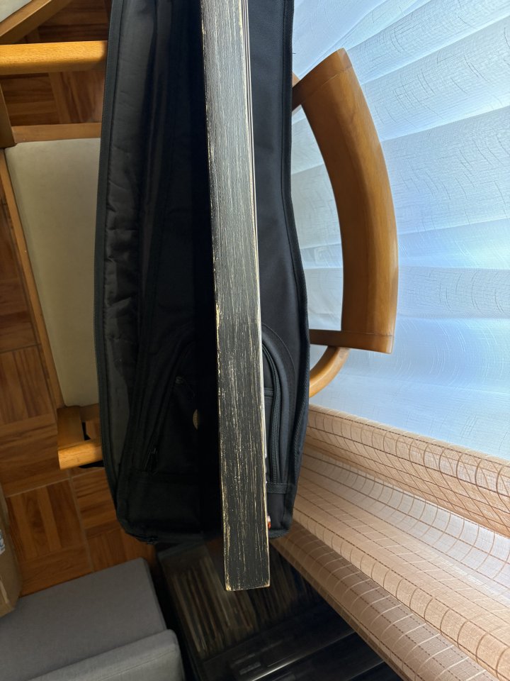 BALI'L LAP STEEL by Giulio MOFFA de segunda mano · Foto 5 de 8 · A Coruña · 200 €