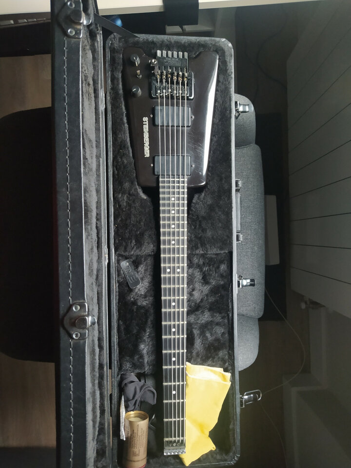 Steinberger GL2T Made in USA. Años 87/88. Grafito