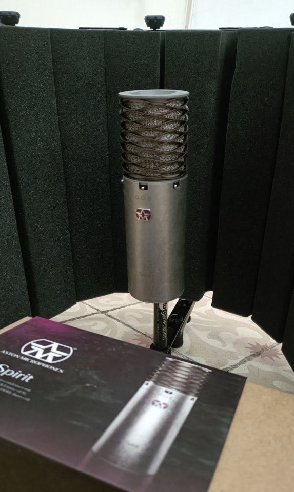 Micrófono Aston Spirit + Micscreen