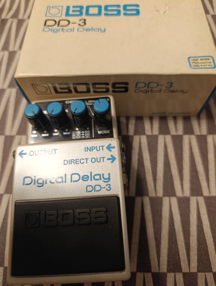 BOSS DD-3 – Made in Japan. de segunda mano · Foto 3 de 8 · Barcelona · 120 €