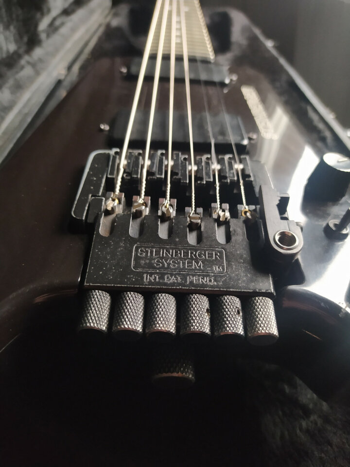 Steinberger GL2T Made in USA. Años 87/88. Grafito