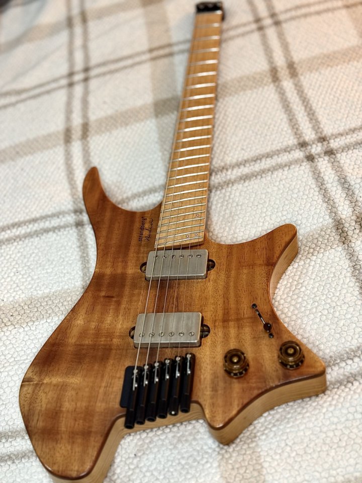 VENDO Strandberg Koa USA 5A Birdseye Maple de segunda mano · Foto 5 de 5 · Granada · 3000 €