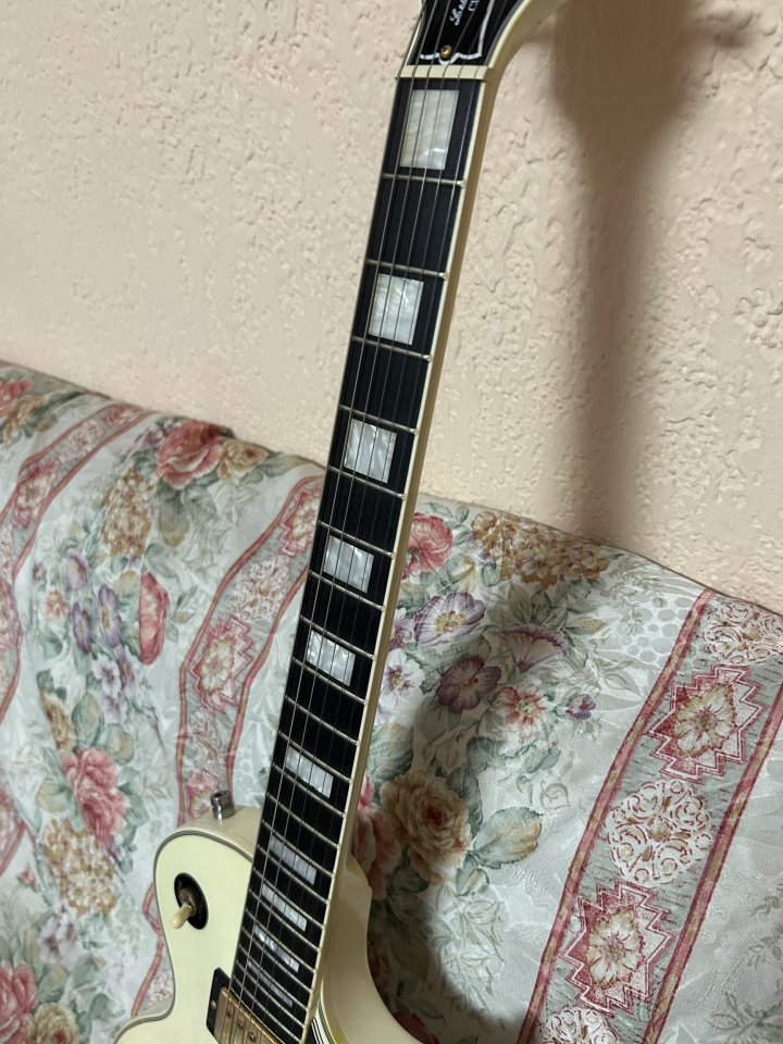 Gibson les Paul Custom lite de segunda mano · Foto 5 de 10 · Valencia · 2000 €