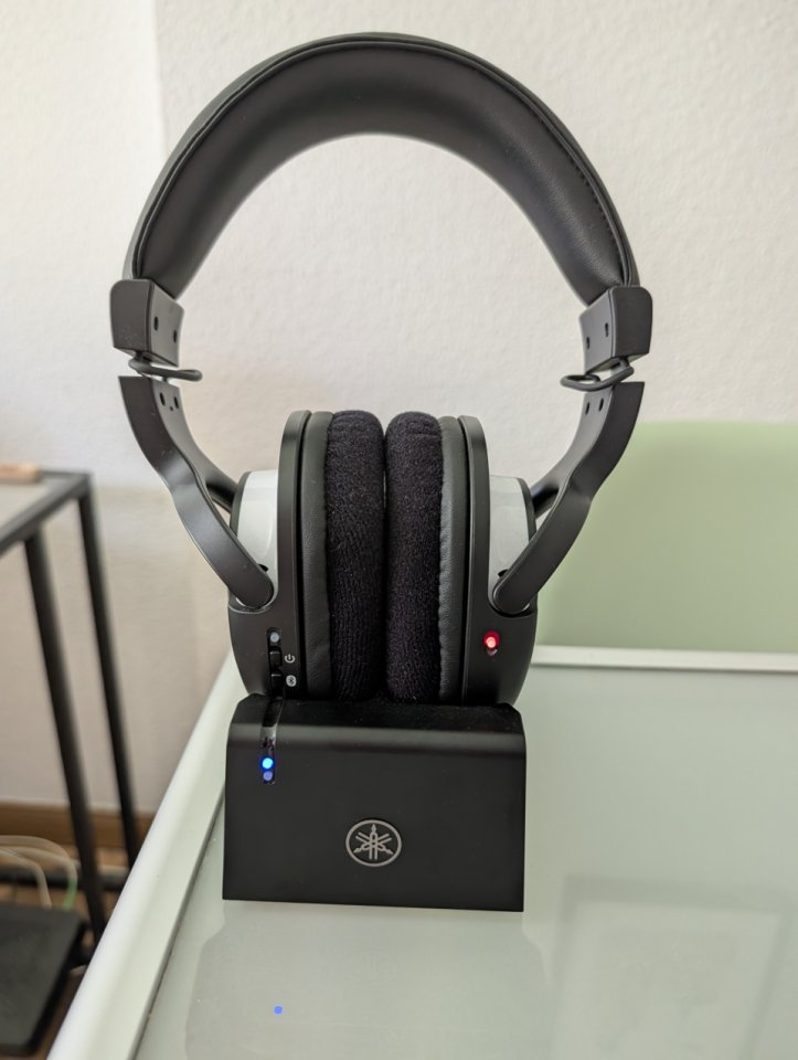 Auriculares inalámbricos Yamaha wl500 de segunda mano · Foto 1 de 4 · Madrid · 180 €