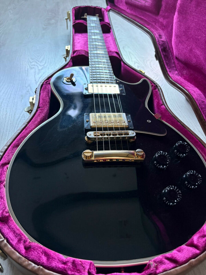 Gibson Les Paul Custom 2015 – Ebony