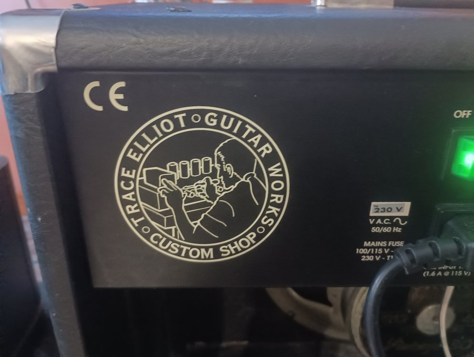 TRACE ELLIOT TRAMP Tube preamp 65w