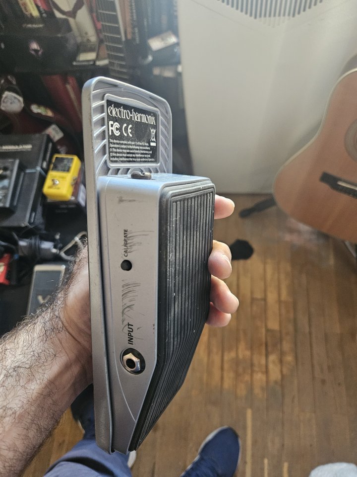 Crying tone Electro-harmonix