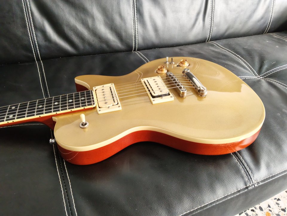 Godin Summit Classic Convertible