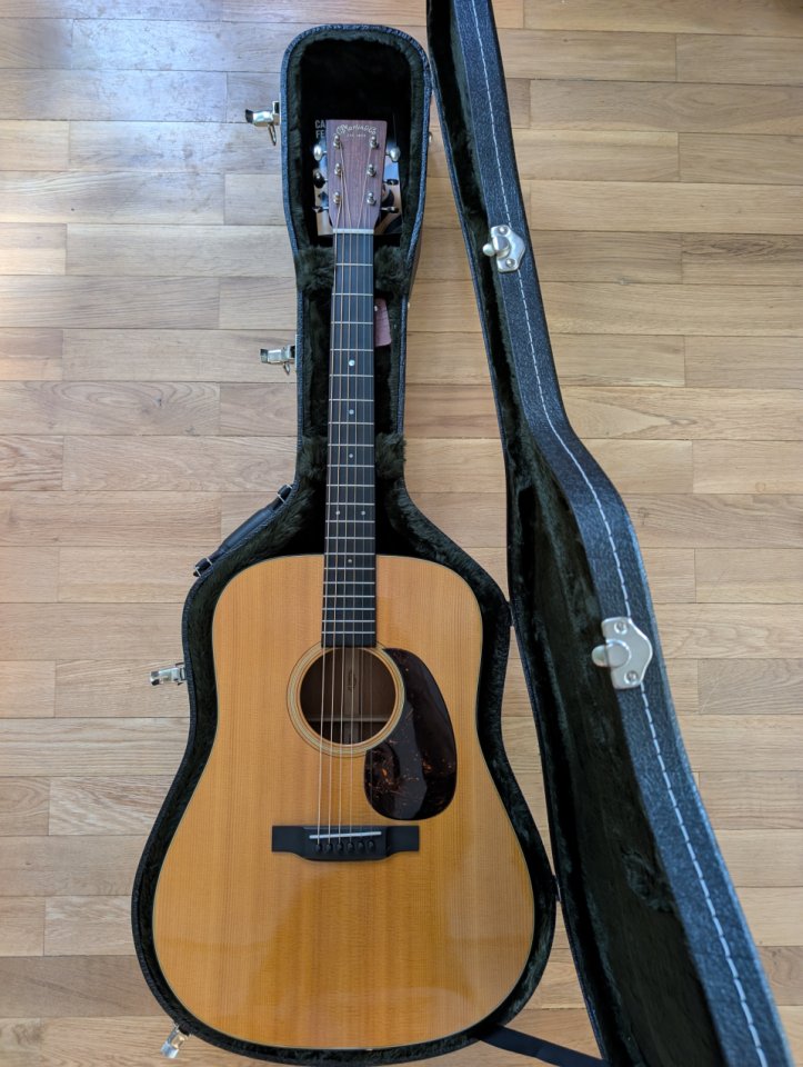 Martin D-18 Nueva de segunda mano · Foto 1 de 10 · Palencia · 2900 €