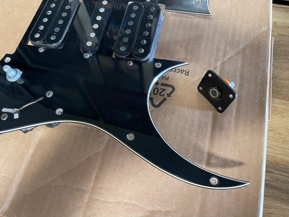Ibanez RG450 Pickguard 1992