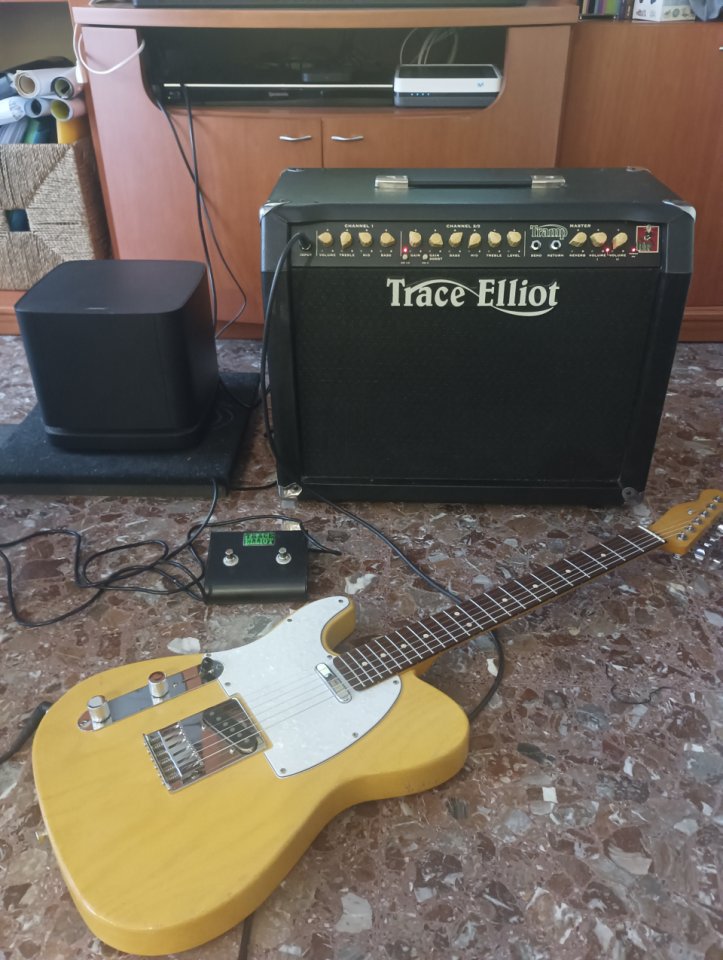 TRACE ELLIOT TRAMP Tube preamp 65w