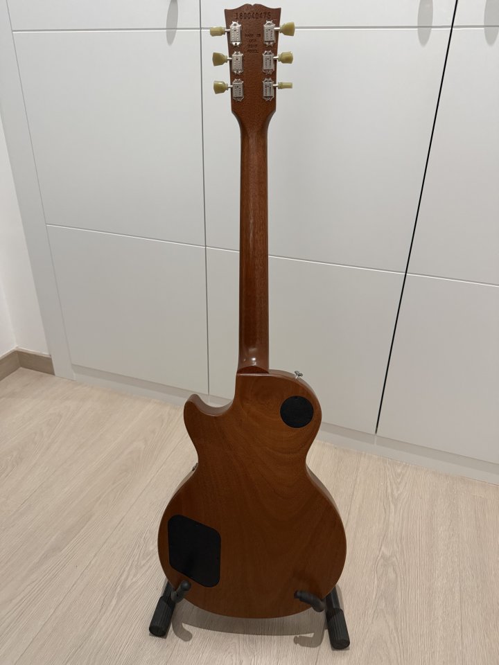 Gibson Les Paul Tribute de segunda mano · Foto 2 de 2 · Teruel · 850 €