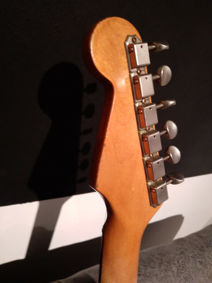 Stratocaster Rebelrelic