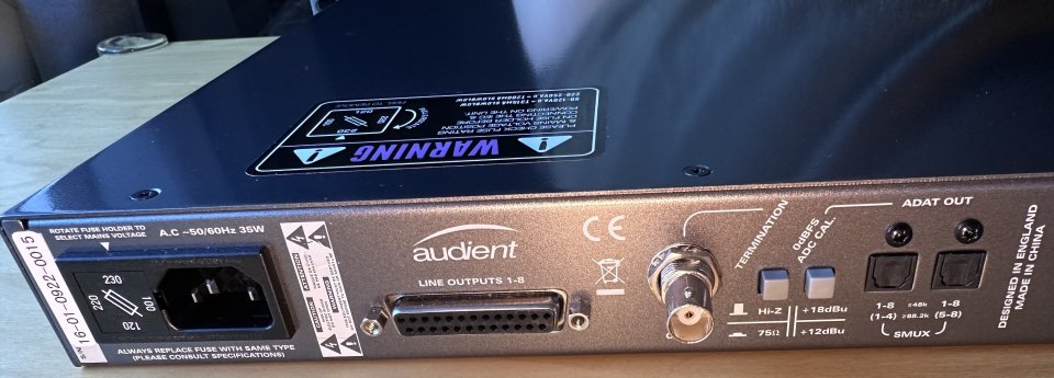 Audient. Preamplificador ASP800 (falta de uso)