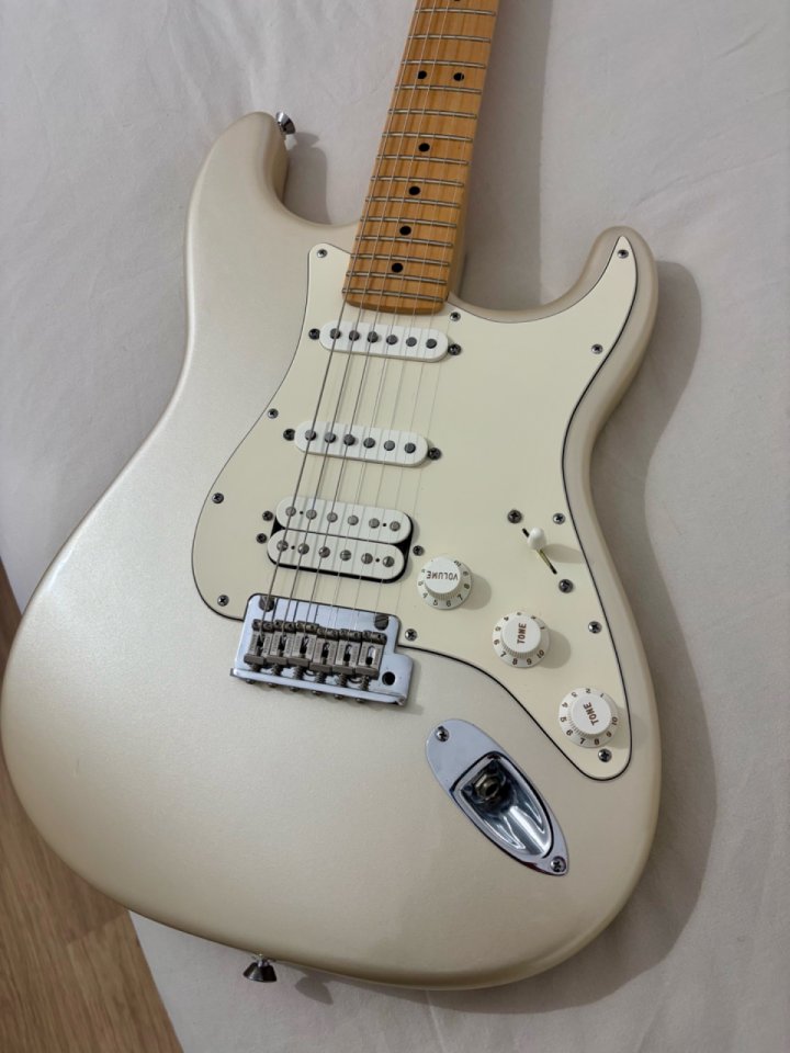 Fender Strat American Standard 2009 HSS USA