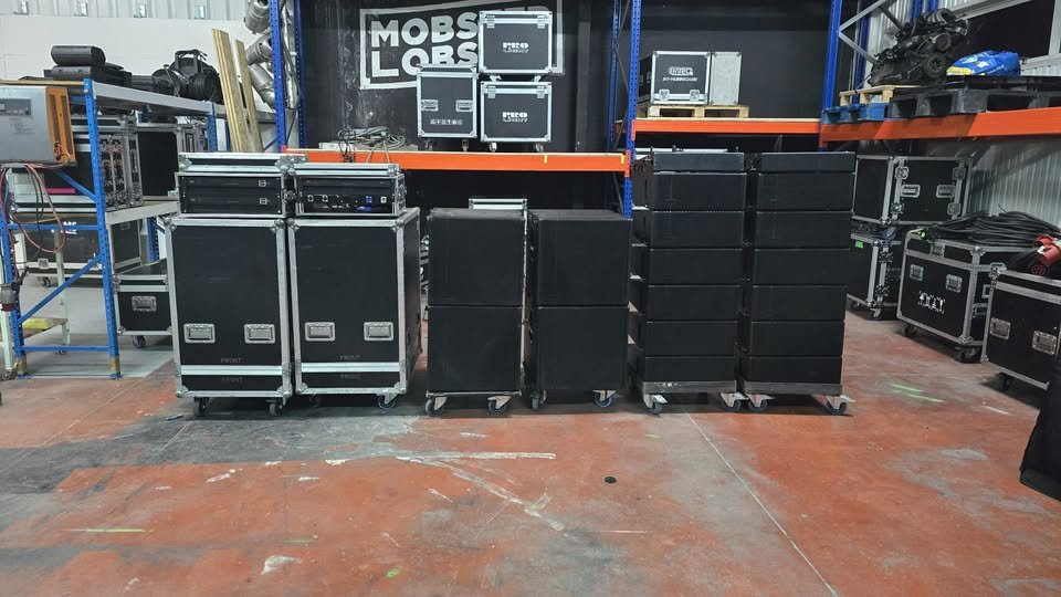 Super oferta Pack » Line array NEXT-Pro Audio de segunda mano · Foto 7 de 7 · Huelva · 80000 €