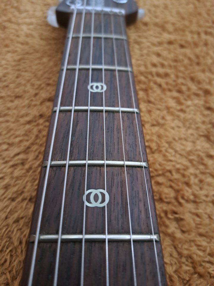 Ernie Ball Music Man St. Vincent HHH USA – Rosewood Neck de segunda mano · Foto 8 de 10 · Zaragoza · 2350 €