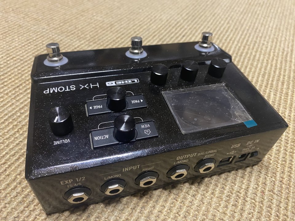 Line6 HX Stomp + controladora midi TRIPLE I/O 2