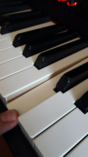 Roland RD800 de segunda mano · Foto 4 de 9 · Pontevedra · 1500 €