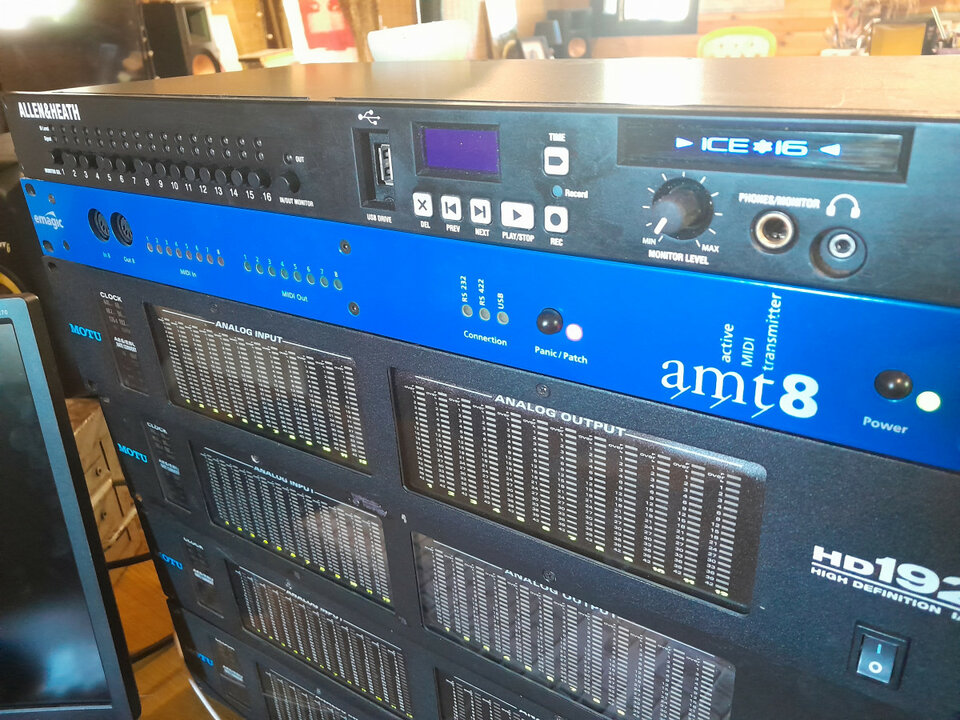 Grabador multipista Allen and Heath ICE16