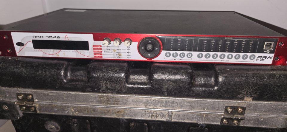 Procesador ARK 7048 de segunda mano · Foto 1 de 4 · Zaragoza · 2200 €