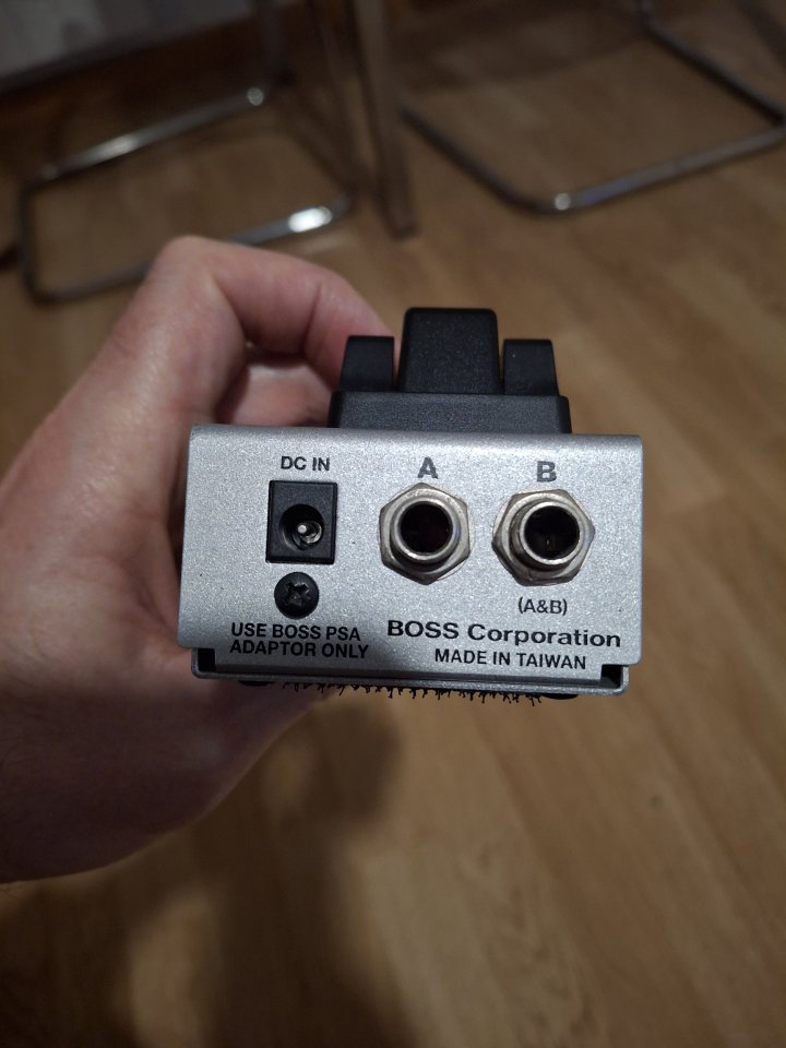 Pedal  conmutador Boss FS 7
