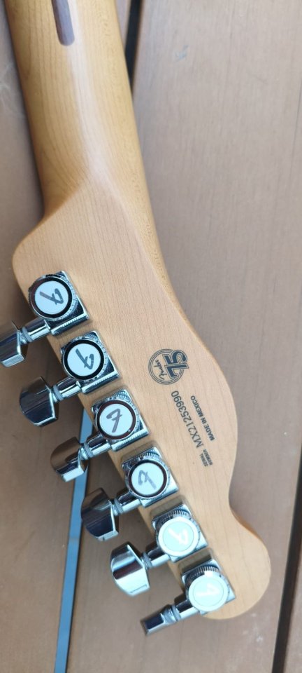Fender telecaster Payer Plus de segunda mano · Foto 3 de 10 · Cádiz · 900 €