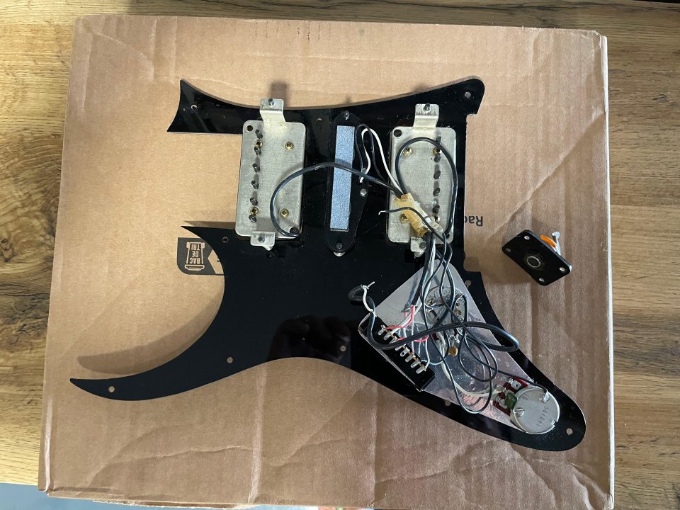 Ibanez RG450 Pickguard 1992